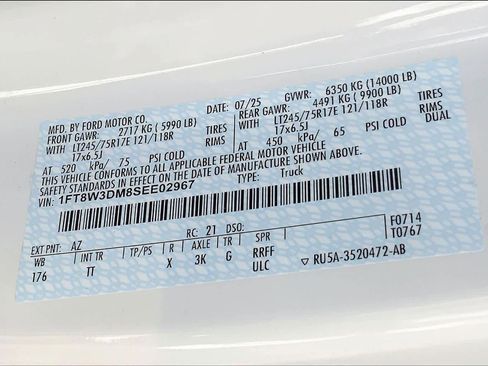 Certified 2025 Ford F350 Platinum w/ Platinum Plus Package image 34