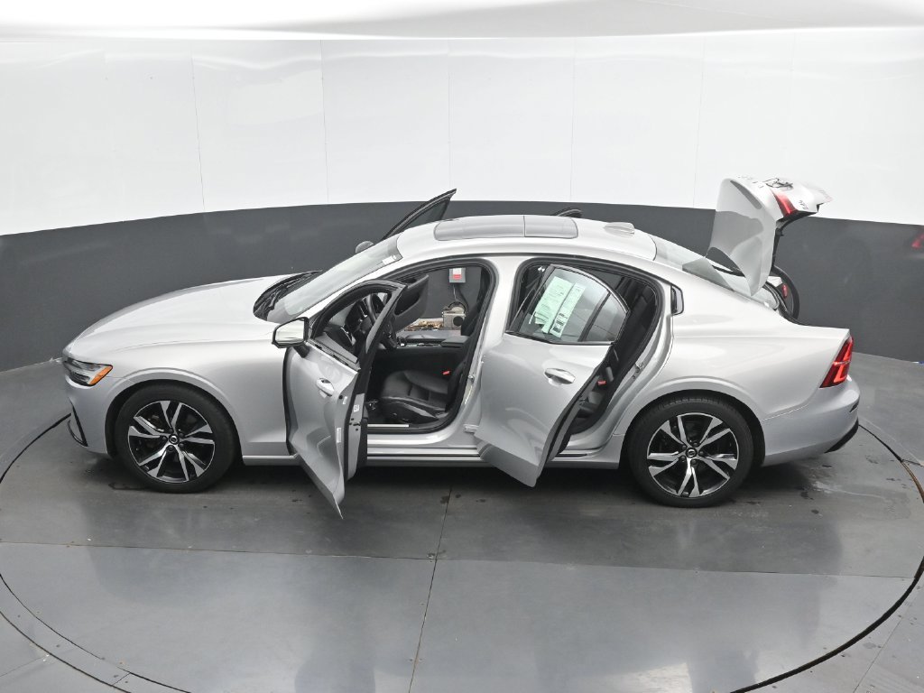Used 2024 Volvo S60 B5 Core FWD image 50