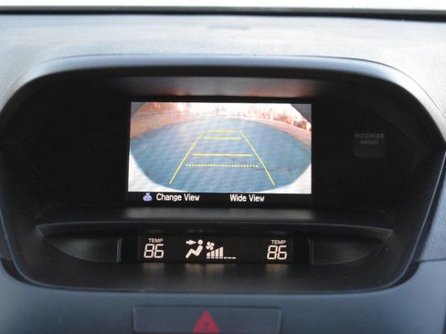 Used 2014 Acura RDX FWD image 25