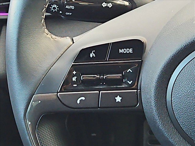 Used 2026 Hyundai Elantra SEL w/ Cargo Package FWD image 22
