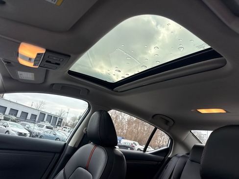 Used 2025 Nissan Sentra SR w/ SR Premium Package image 22