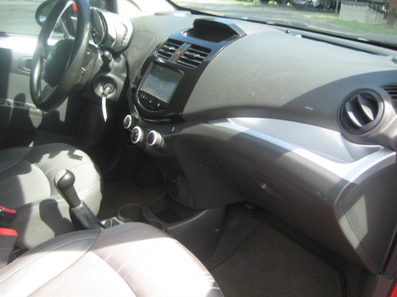 Used 2014 Chevrolet Spark LT FWD image 26