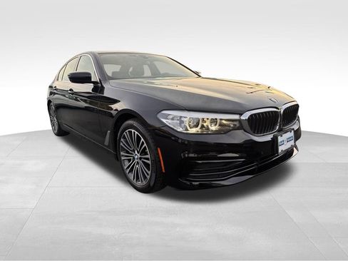 Used 2019 BMW 530i xDrive AWD/4WD image 1