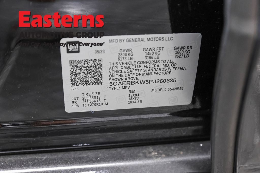 Used 2023 Buick Enclave Essence FWD image 39