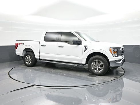 Used 2021 Ford F150 XLT w/ Equipment Group 302A High AWD/4WD image 18