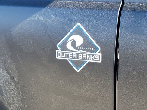 New 2025 Ford Bronco Outer Banks w/ Sasquatch Package image 10