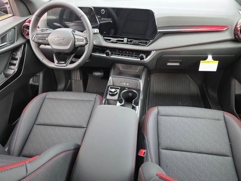 New 2026 Chevrolet Equinox RS w/ LPO, Floor Liner Package FWD image 16