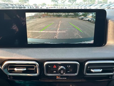 New 2026 Nissan Sentra SV w/ SV Convenience Package FWD image 32