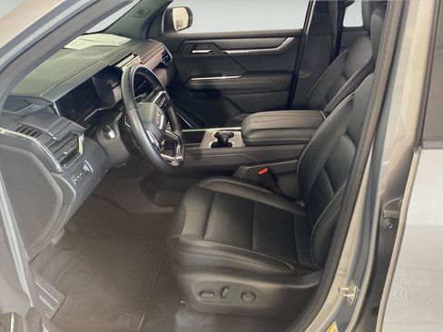 Used 2024 GMC Acadia Elevation w/ Black Edition FWD image 23