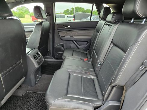 Used 2022 Volkswagen Atlas Cross Sport SEL AWD/4WD image 14