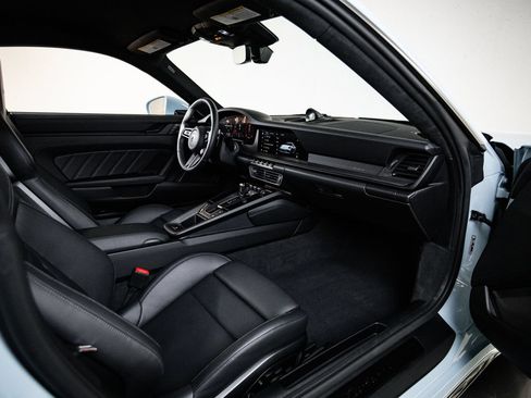 Certified 2026 Porsche 911 Turbo S AWD/4WD image 28