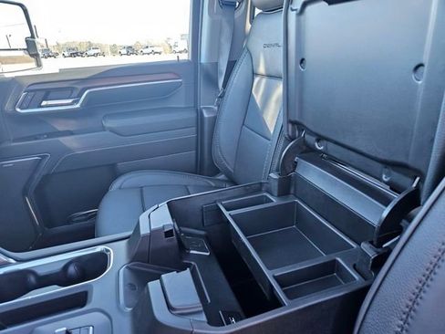 New 2026 GMC Sierra 2500 Denali AWD/4WD image 26