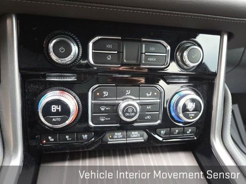 Used 2023 GMC Yukon XL Denali image 53
