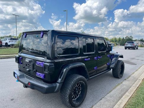 Used 2021 Jeep Wrangler Unlimited Rubicon 4xe w/ Steel Bumper Group AWD/4WD image 3