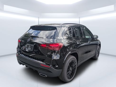 New 2026 Mercedes-Benz GLA 250 4MATIC image 3