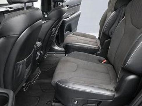 Used 2025 Hyundai Palisade Calligraphy AWD/4WD image 15