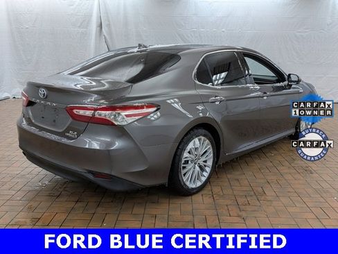 Used 2018 Toyota Camry XLE image 7