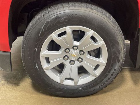 Used 2019 Chevrolet Colorado LT w/ Safety Package AWD/4WD image 29