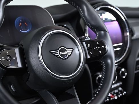 Used 2024 MINI Cooper S w/ Signature Upholstery Package FWD image 18