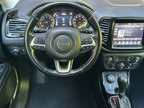 Used 2021 Jeep Compass Limited AWD/4WD image 14