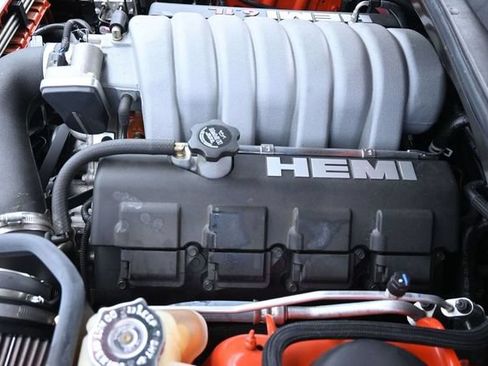 Used 2008 Dodge Challenger SRT8 RWD image 38