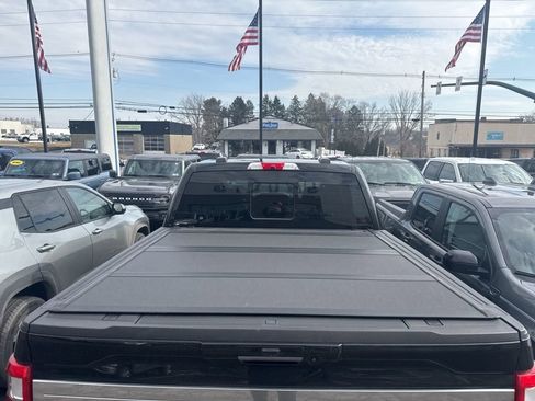 Used 2021 Ford F150 Limited image 6