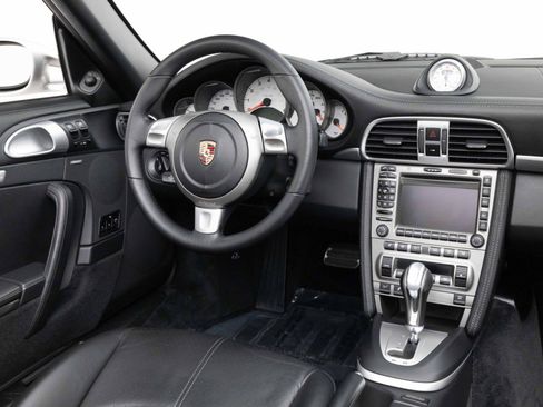 Used 2006 Porsche 911 Carrera S RWD image 24