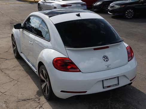 Used 2014 Volkswagen Beetle R-Line FWD image 8