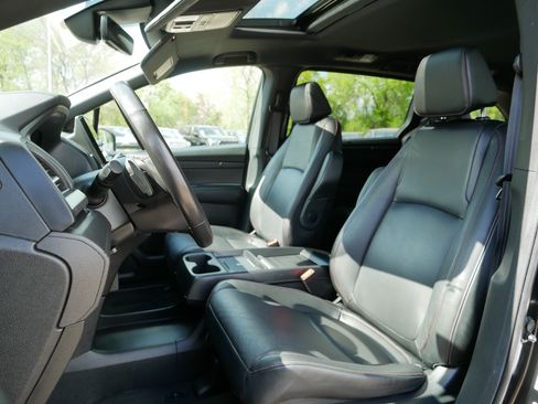 Used 2025 Honda Odyssey Sport-L image 33