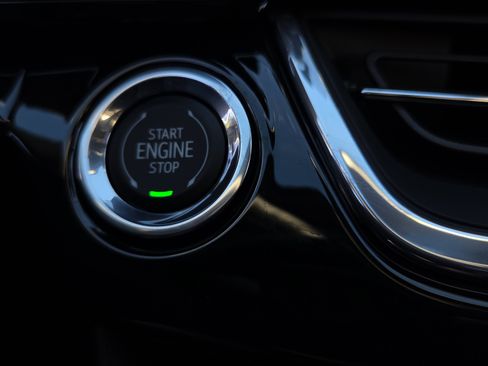 New 2026 Chevrolet Equinox RS image 14