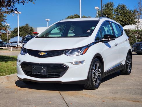 Used 2019 Chevrolet Bolt Premier image 2