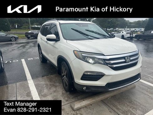 Used 2016 Honda Pilot Elite image 3