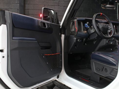 Used 2024 Ford Bronco Raptor w/ Interior Carbon Fiber Pack 6 AWD/4WD image 30