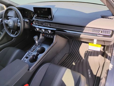 New 2026 Honda Civic Sport image 16