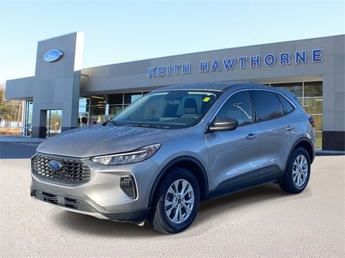 Certified 2023 Ford Escape Active w/ Tech Pack #1 image 3