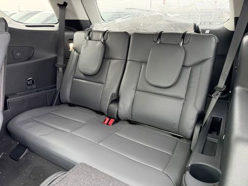 New 2026 Ford Explorer Active w/ Active Comfort Package image 15