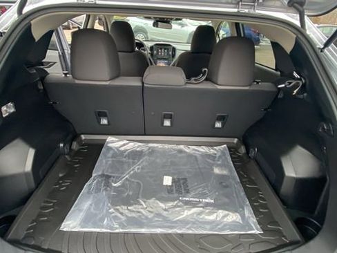 Certified 2025 Subaru Crosstrek 2.0i image 31