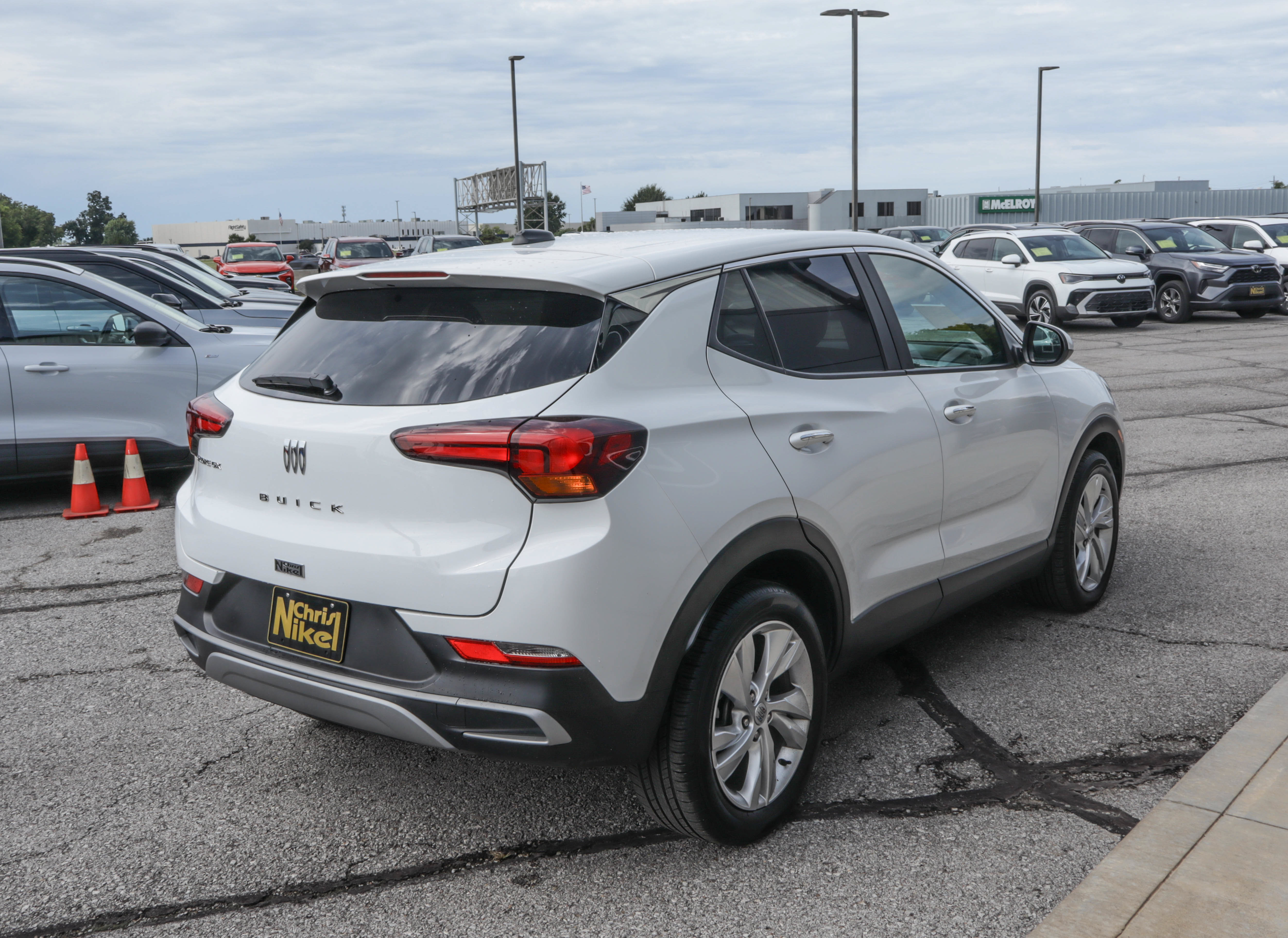 Used 2025 Buick Encore GX Preferred FWD image 4
