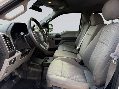 Used 2019 Ford F150 XLT w/ XTR Package image 10