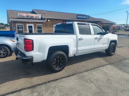 Used 2018 Chevrolet Silverado 1500 LT w/ Trailering Package AWD/4WD image 4