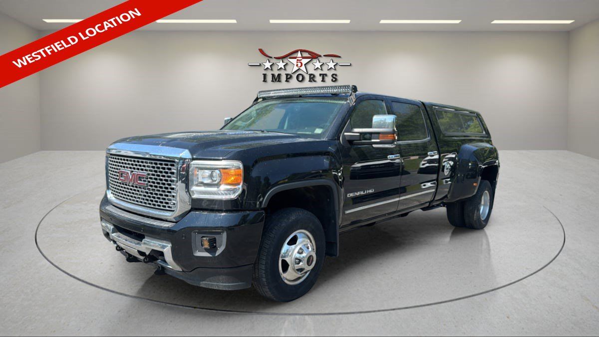 Used 2015 GMC Sierra 3500 Denali w/ Duramax Plus Package AWD/4WD image 1