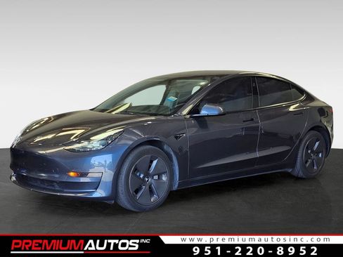 Used 2023 Tesla Model 3 Standard Range RWD image 1
