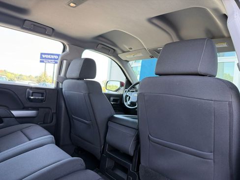 Used 2018 Chevrolet Silverado 1500 LT w/ All Star Edition image 29