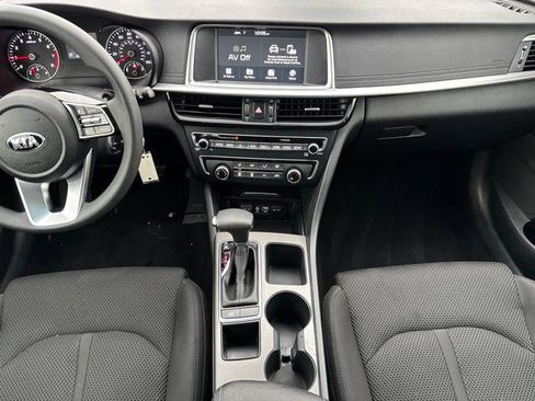 Certified 2020 Kia Optima LX image 17