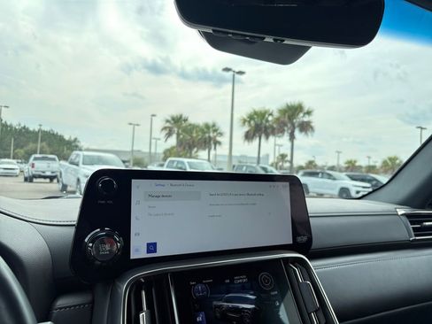 Used 2024 Lexus LX 600 4WD w/ Appearance Package image 29