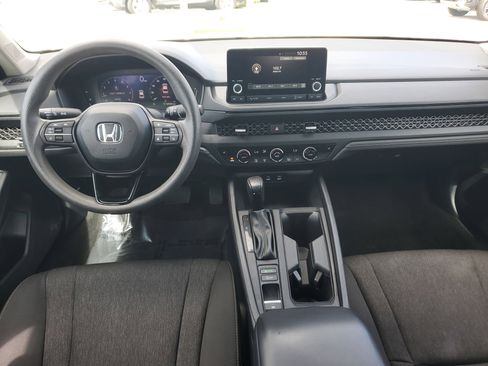 Used 2023 Honda Accord EX image 15