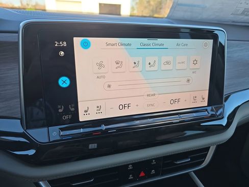New 2026 Volkswagen Atlas SEL Premium R-Line AWD/4WD image 17