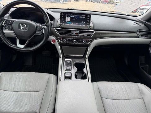 Certified 2018 Honda Accord Touring image 10