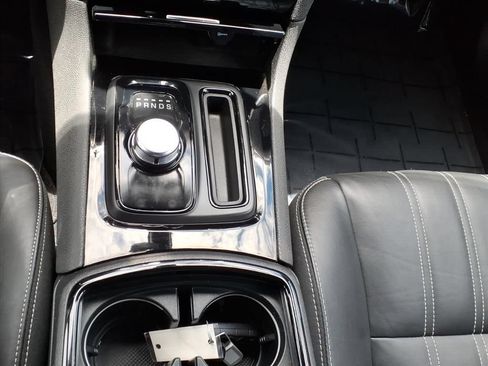 Used 2023 Chrysler 300 S RWD image 16