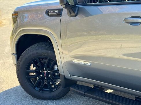 New 2026 GMC Sierra 1500 Elevation w/ Elevation Premium Package image 8